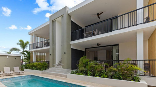 Latest company news about Caribbean Villa Project: Enhancing tropical life with solid wood ceiling fans